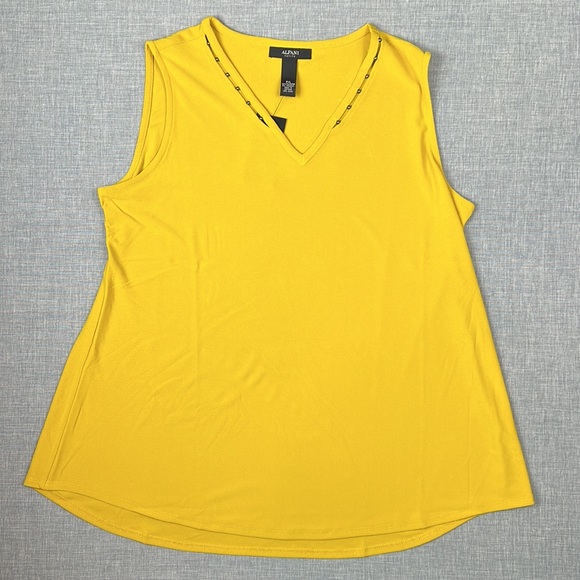 Alfani Gold Embellished V-Neck Tank Top Petite Size Large - Picture 2 of 4